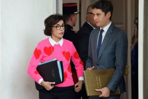 FRANCE-POLITICS-GOVERNMENT-CABINET