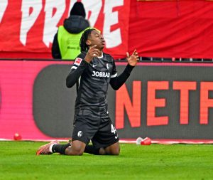 22.11.2025, Fussball Bundesliga FC Bayern - Freiburg