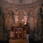 Syrie : l’ombre d’Assad plane sur une église, révélant les cicatrices non cicatrisées du régime
